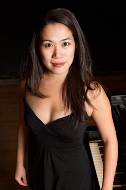 Tzu-Hwa Ho, piano